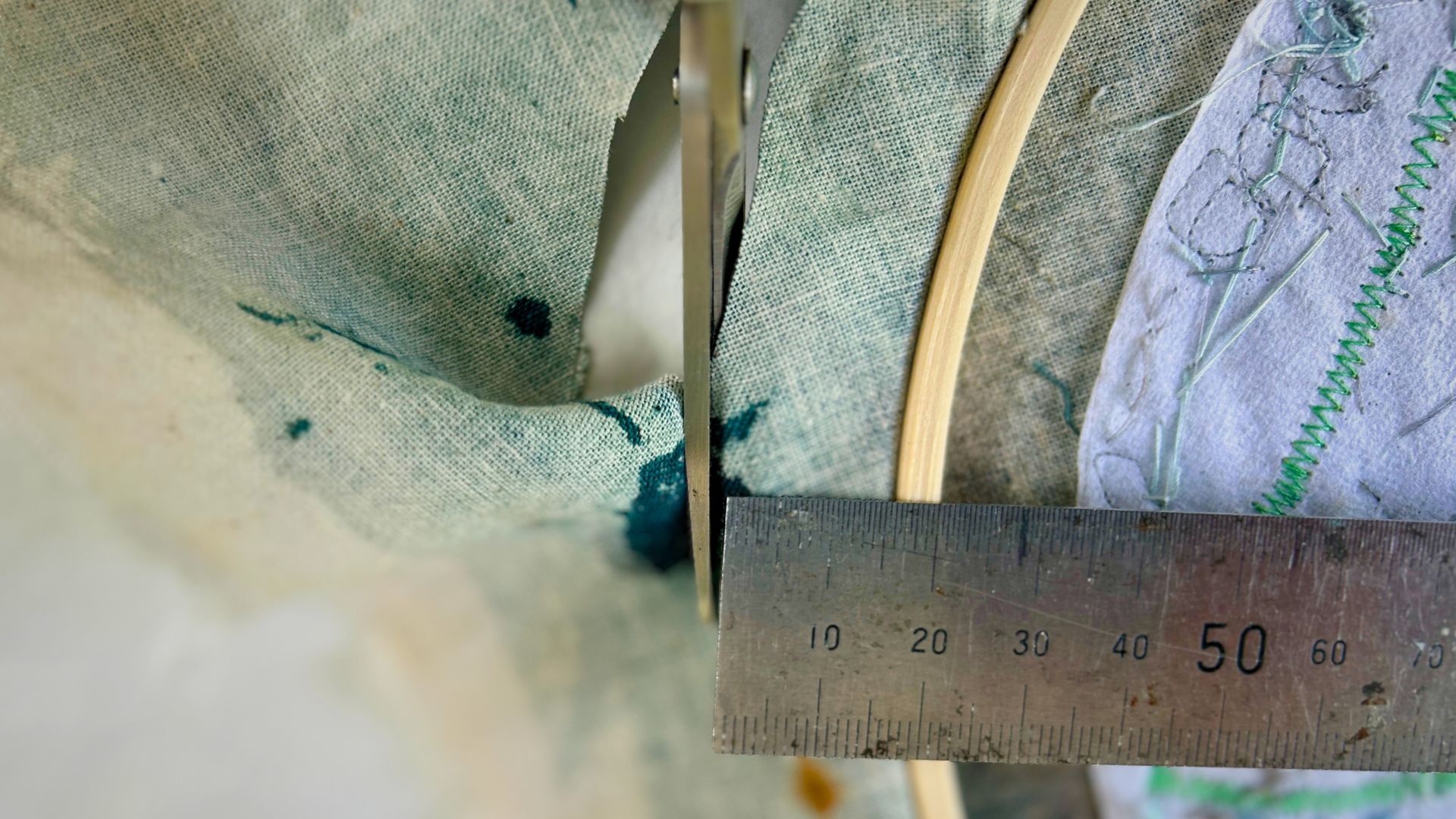 Vinny Stapley_Attaching the double-sided tape